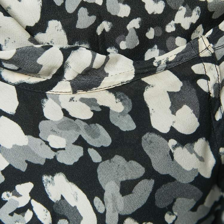 Pre Owned Saint Laurent Paris Black Leopard Printed Silk Short Sleeve Shirt S