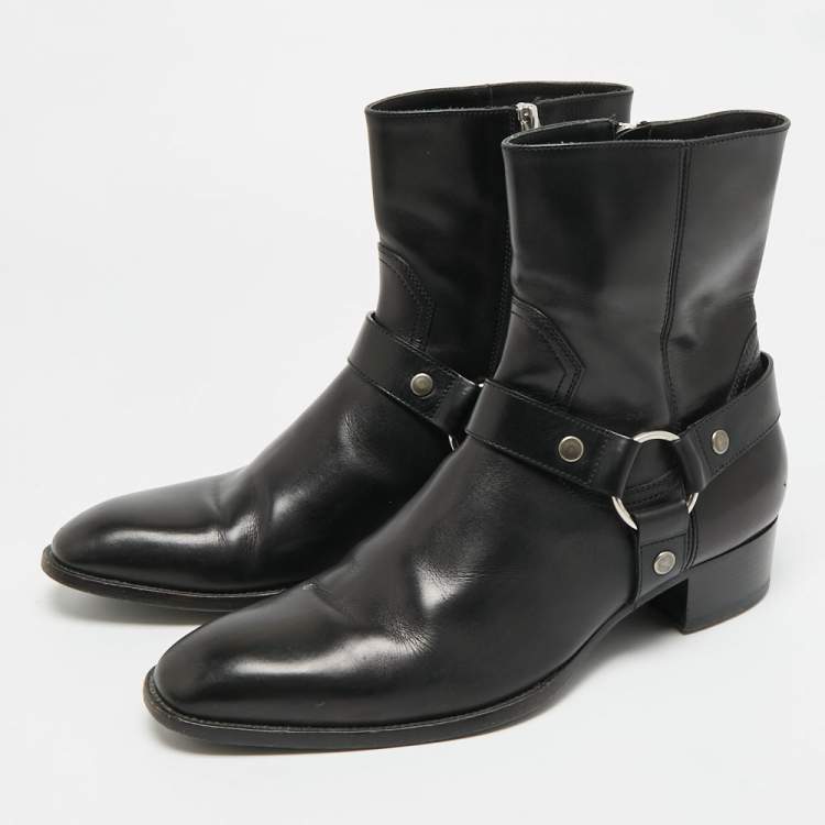 مملوكة مسبقًا Saint Laurent Harness Size 42 Black Leather Ankle Length Boots