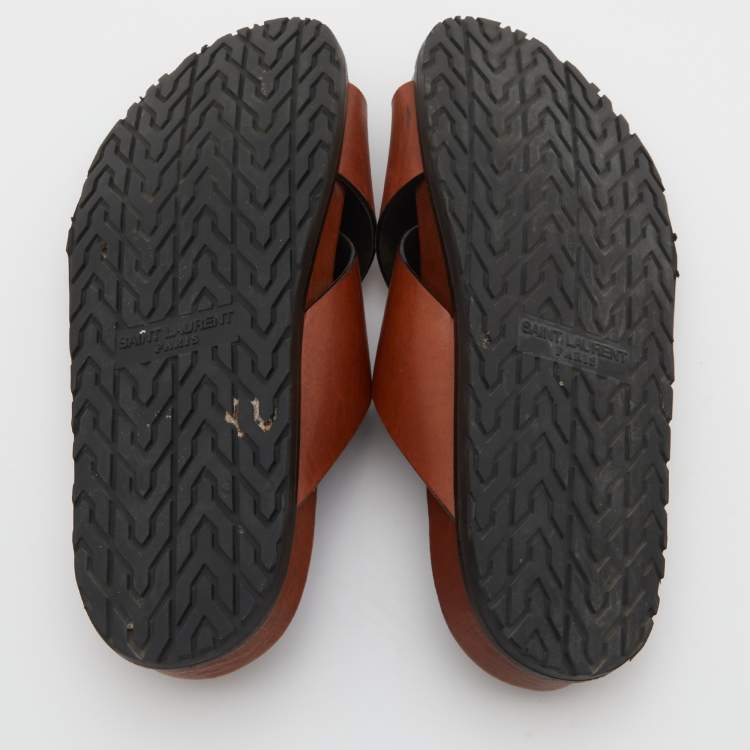 Pre Owned Saint Laurent Brown Leather Criss Cross Flat Slide Sandals Size 38.5