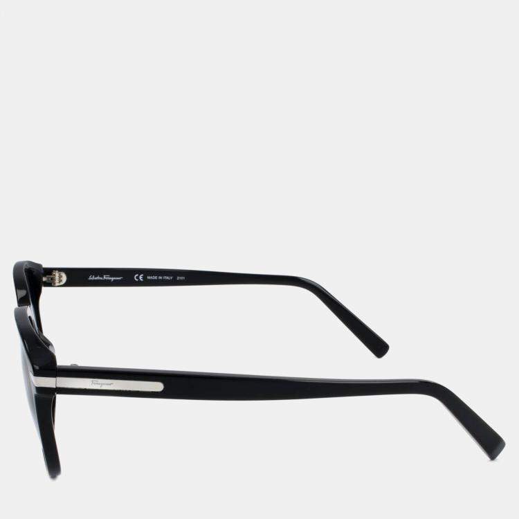 مملوكة مسبقًا نظارة شمسية فيراغامو SF993S