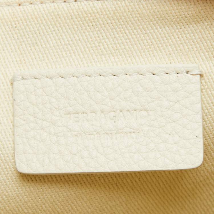 Pre Owned Salvatore Ferragamo Blue/Off White Leather Wristlet Pouch