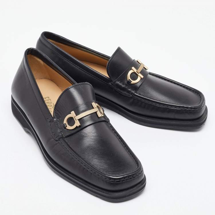 Pre Owned Salvatore Ferragamo Black Leather Gancini Slip On Loafers Size 41.5
