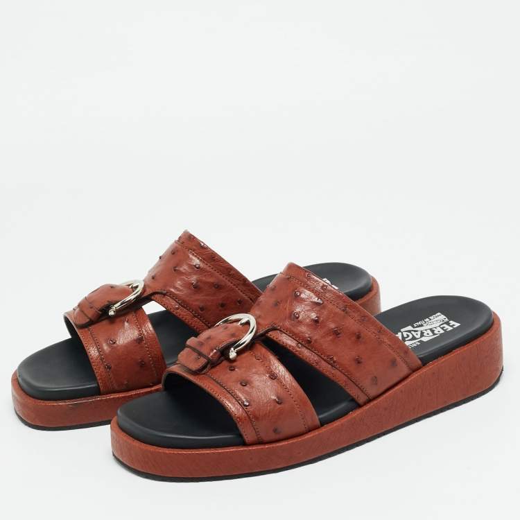 Pre Owned Salvatore Ferragamo Lufti Size 41 Brown Ostrich Leather Flat Sandals