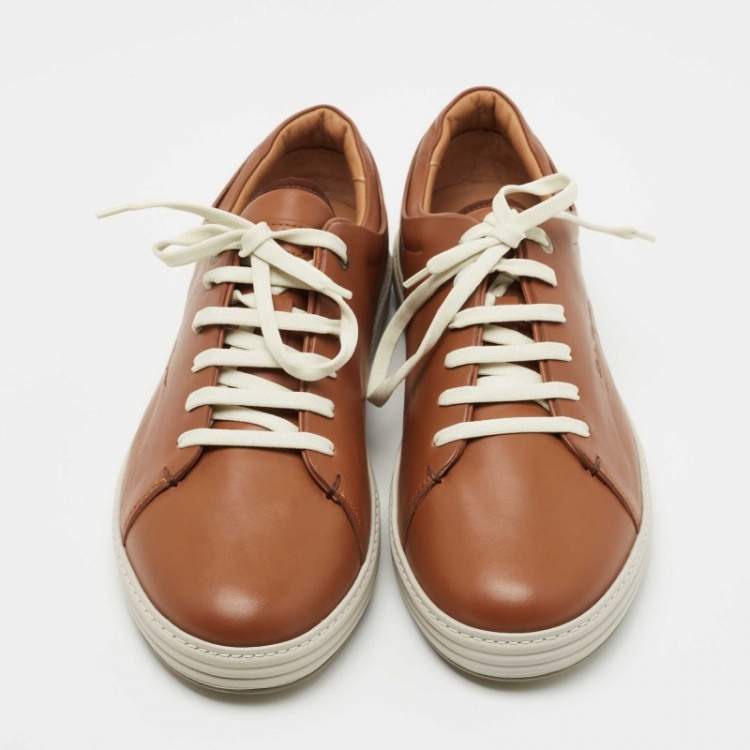 مملوكة مسبقًا Salvatore Ferragamo Tan Leather Low Top Sneakers Size 44.5
