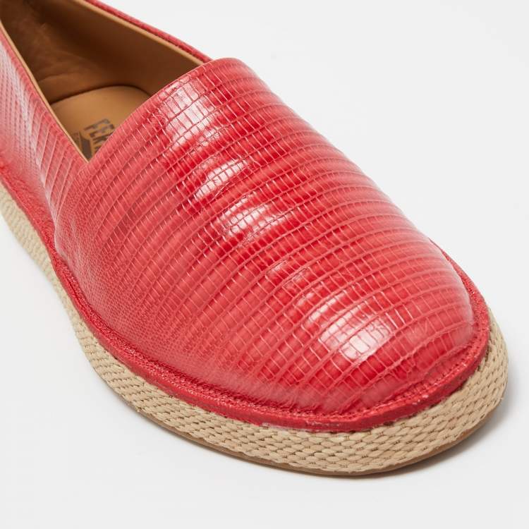 Pre Owned Salvatore Ferragamo Red Lizard Leather Slip On Espadrille Size 42