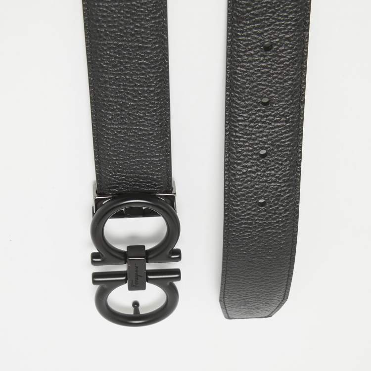 Pre Owned Salvatore Ferragamo Black/Dark Brown Leather Gancini Reversible Cut to Size Belt 