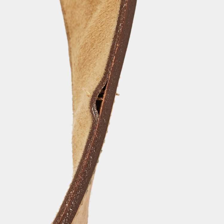 Pre Owned Salvatore Ferragamo Beige Suede Gancio Buckle Belt 80CM