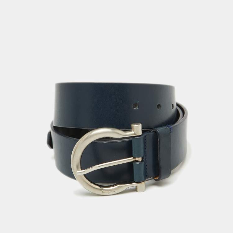 Pre Owned Salvatore Ferragamo Dark Blue Leather Gancio Buckle Belt 85CM