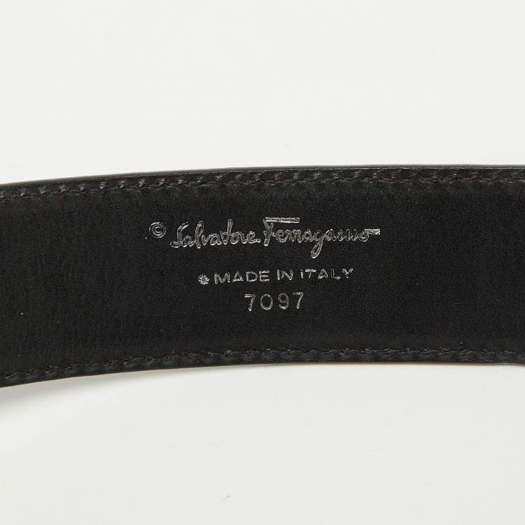 Pre Owned Salvatore Ferragamo Black Leather Buckle Belt 85CM