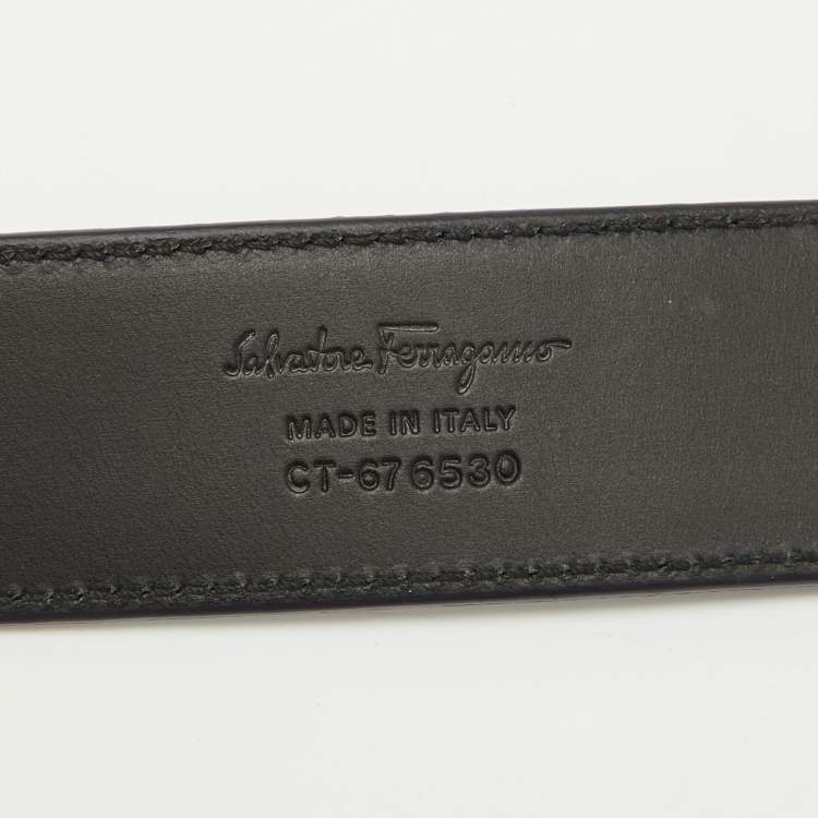 Pre Owned Salvatore Ferragamo Dark Blue Leather Buckle Belt 90CM
