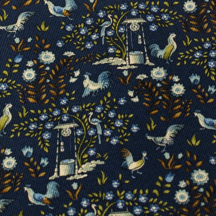Pre Owned Salvatore Ferragamo Navy Blue Well Print Silk Tie