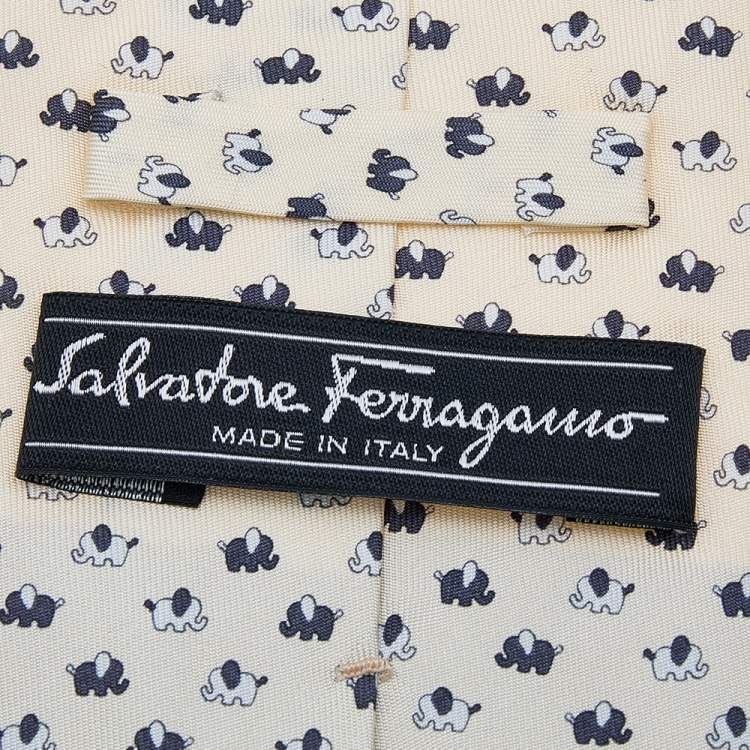 Pre Owned Salvatore Ferragamo Cream Elephant Print Silk Tie