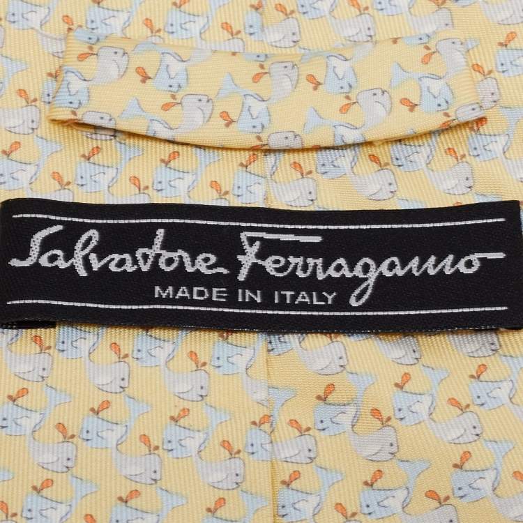 Pre Owned Salvatore Ferragamo Pale Yellow Whale Printed Silk Tie