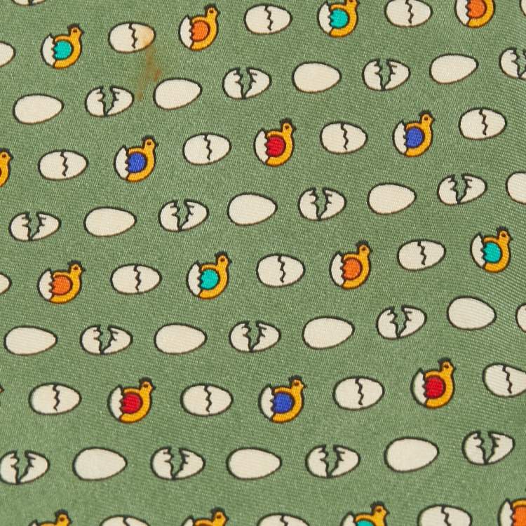 Pre Owned Salvatore Ferragamo Green Printed Silk Classic Tie