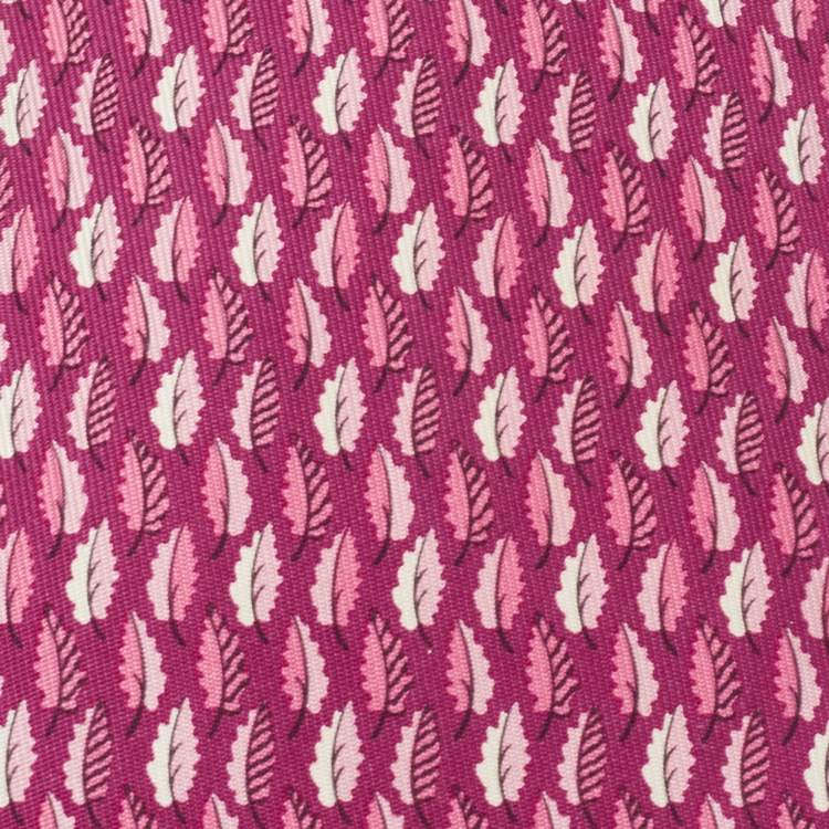 Pre Owned Salvatore Ferragamo Pink Leaf Print Silk Tie
