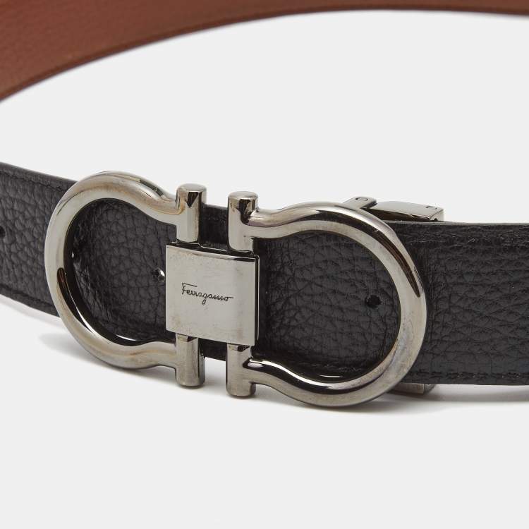 Pre Owned Salvatore Ferragamo Black/Brown Leather Gancini Buckle Reversible Belt 