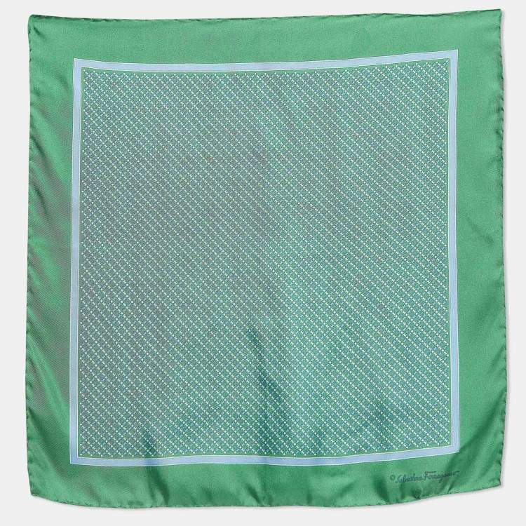 Pre Owned Salvatore Ferragamo Green Print Silk Pocket Square