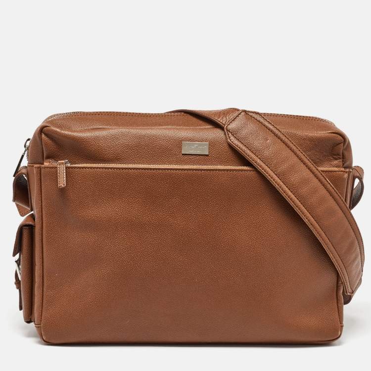 Pre Owned Salvatore Ferragamo Brown Leather Business Messenger Bag