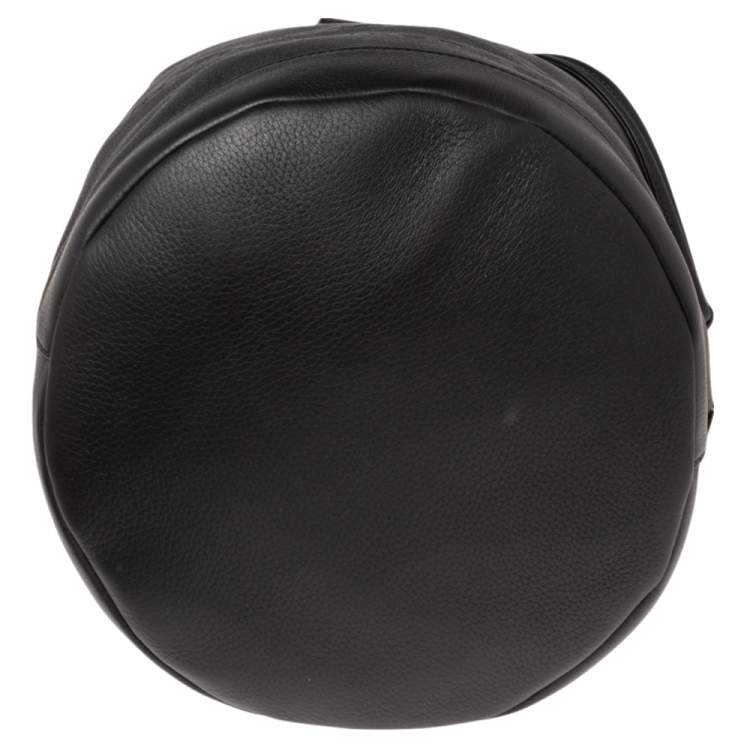 Pre Owned Salvatore Ferragamo Black Grained Leather Tornabuoni 1927 Collection Shoulder Backpack