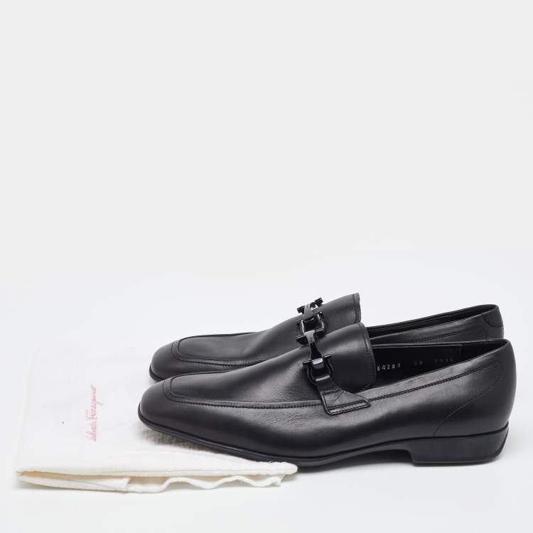 Pre Owned Salvatore Ferragamo Black Leather Gancini Slip On Loafers Size 41.5
