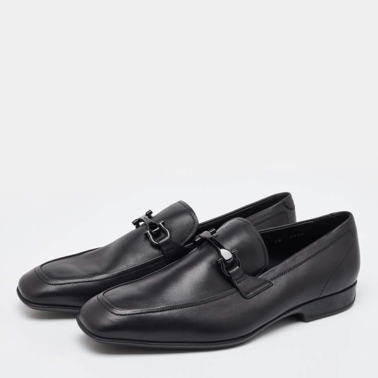 Pre Owned Salvatore Ferragamo Black Leather Gancini Slip On Loafers Size 41.5