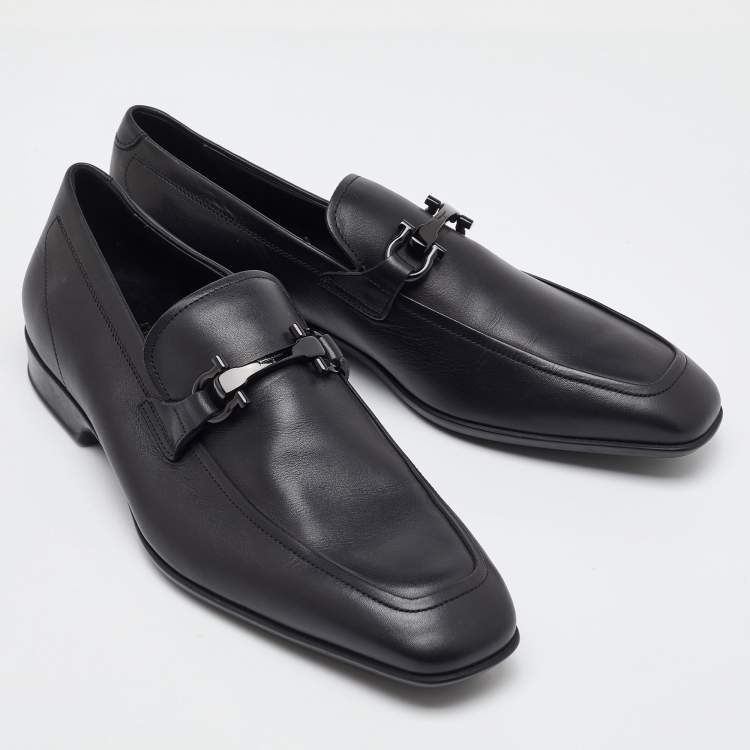 Pre Owned Salvatore Ferragamo Black Leather Gancini Slip On Loafers Size 41.5