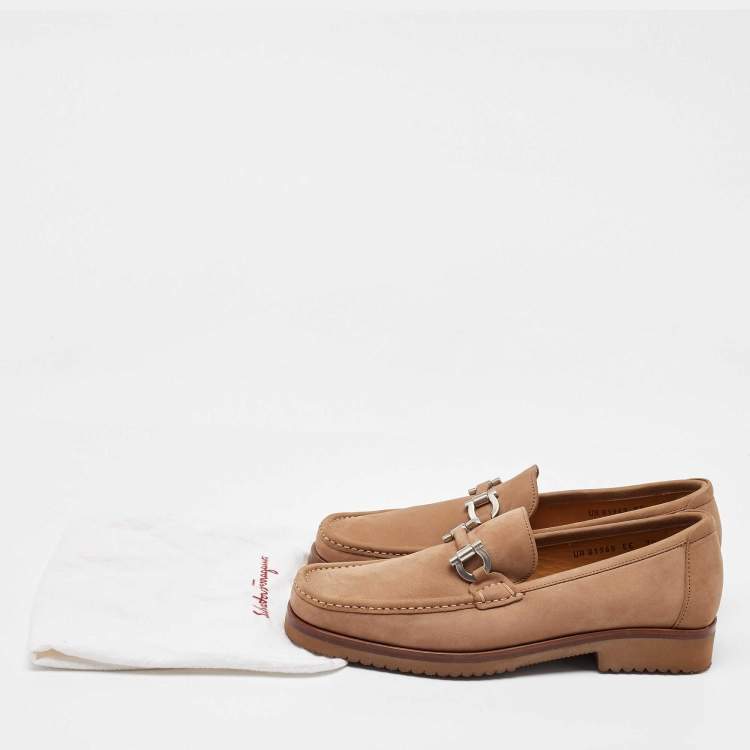 مملوكة مسبقًا Salvatore Ferragamo Brown Nubuck Leather Gancini Loafers Size 41.5