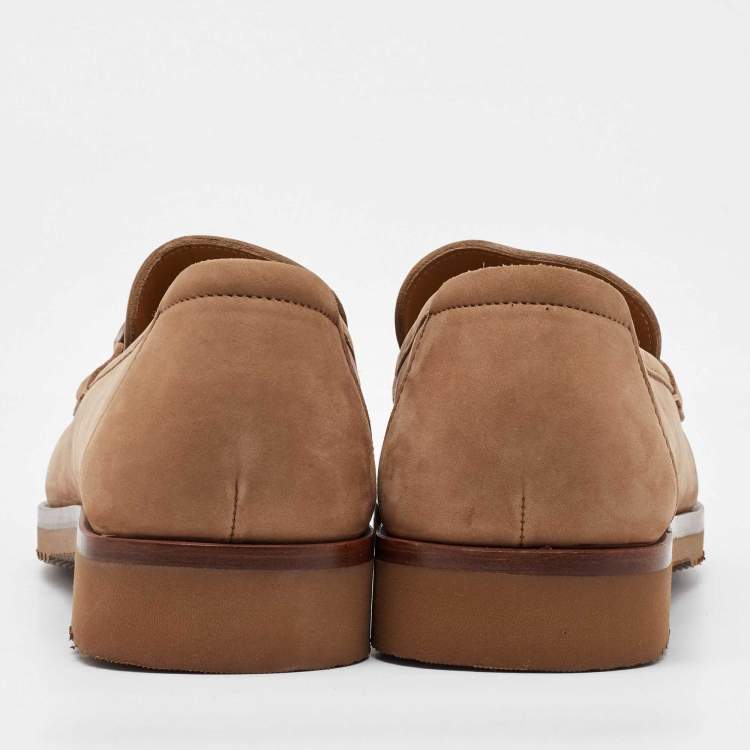 مملوكة مسبقًا Salvatore Ferragamo Brown Nubuck Leather Gancini Loafers Size 41.5
