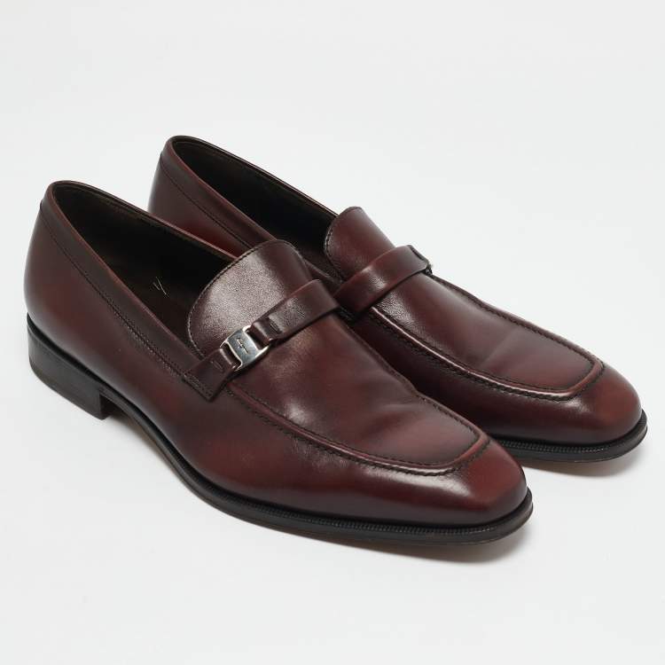 Pre Owned Salvatore Ferragamo Burgundy Leather Slip On Loafers Size 40