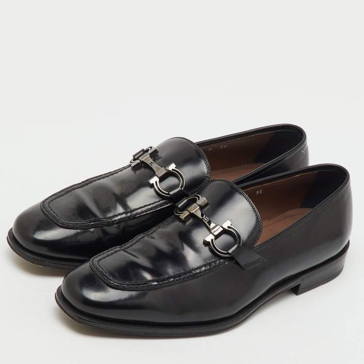 Pre Owned Salvatore Ferragamo Black Leather Gancini Slip On Loafers Size 42