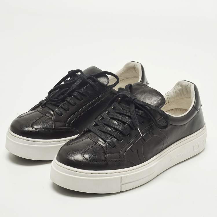 Pre Owned Salvatore Ferragamo Gancini Size 40 Black Leather Lace Up Sneakers