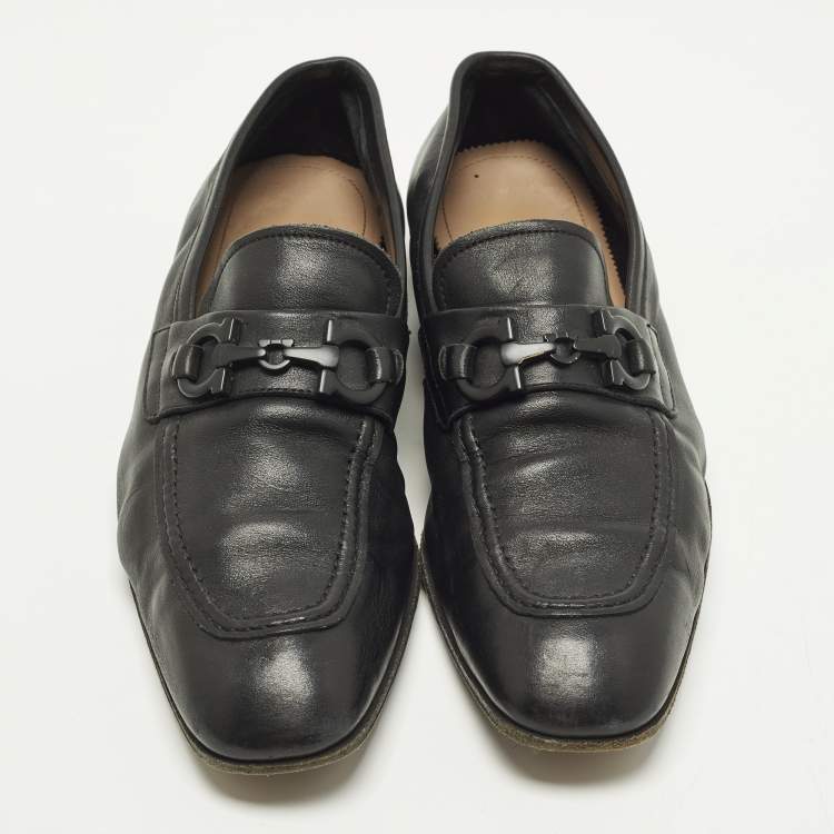 Pre Owned Salvatore Ferragamo Gancini Size 40.5 Black Leather Loafers