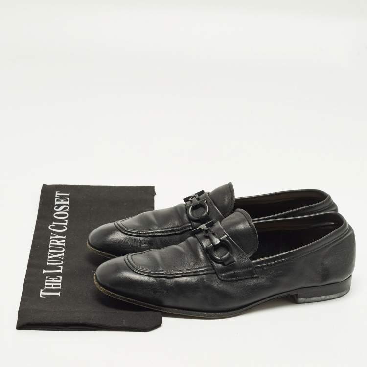 Pre Owned Salvatore Ferragamo Gancini Size 40.5 Black Leather Loafers