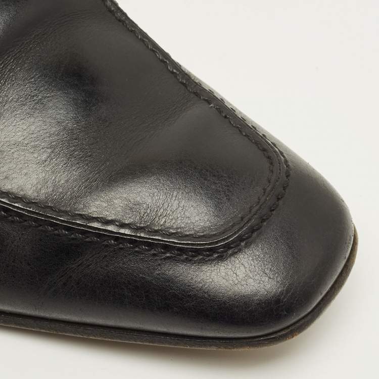 Pre Owned Salvatore Ferragamo Gancini Size 42 Black Leather Loafers