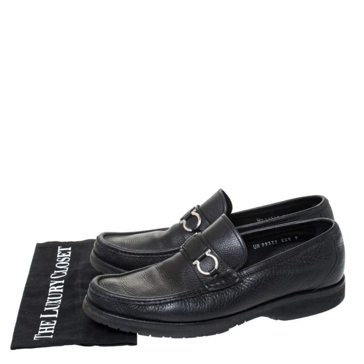 مملوكة مسبقًا Salvatore Ferragamo Black Leather Horsebit Slip On Loafers Size 43