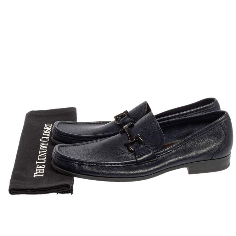 مملوكة مسبقًا Salvatore Ferragamo Blue Leather Parigi Gancini Driver Loafers Size 43.5