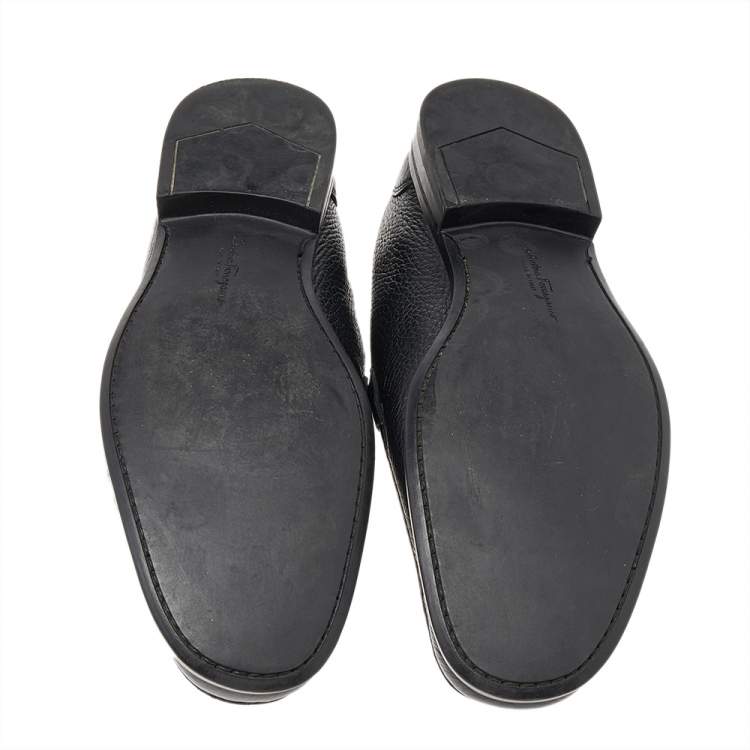 Pre Owned Salvatore Ferragamo Black Leather Gancini Slip On Loafers Size 41