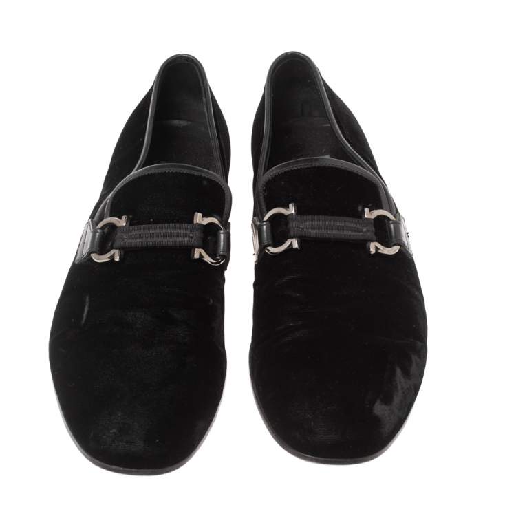 Pre Owned Salvatore Ferragamo Black Velvet Gancini Bit Slip On Loafers Size 42.5