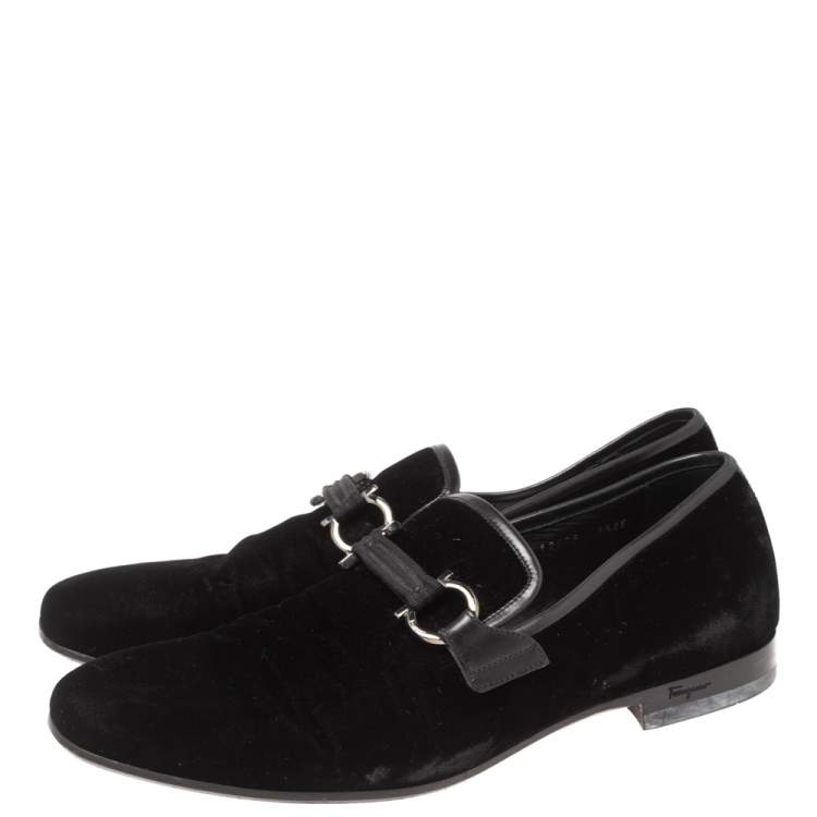 Pre Owned Salvatore Ferragamo Black Velvet Gancini Bit Slip On Loafers Size 42.5