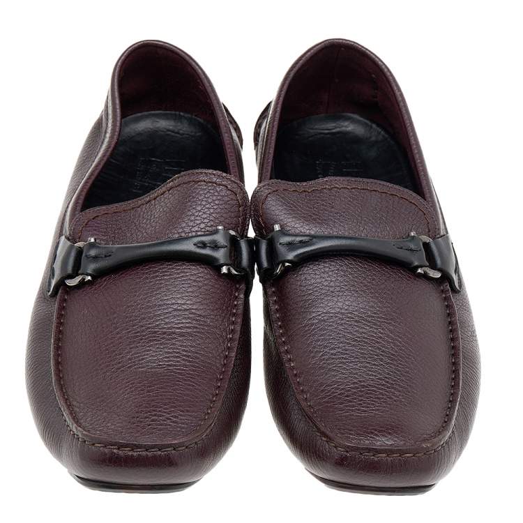 Pre Owned Salvatore Ferragamo Burgundy/Black Leather Gancini Bit Slip On Loafers Size 43