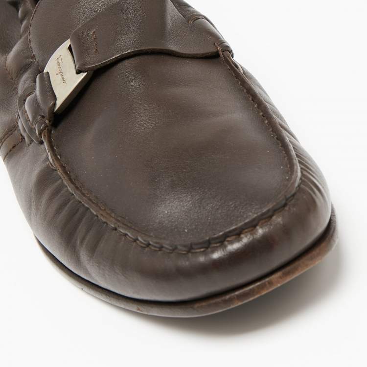 Pre Owned Salvatore Ferragamo Dark Brown Leather Slip-On Loafers Size 43.5