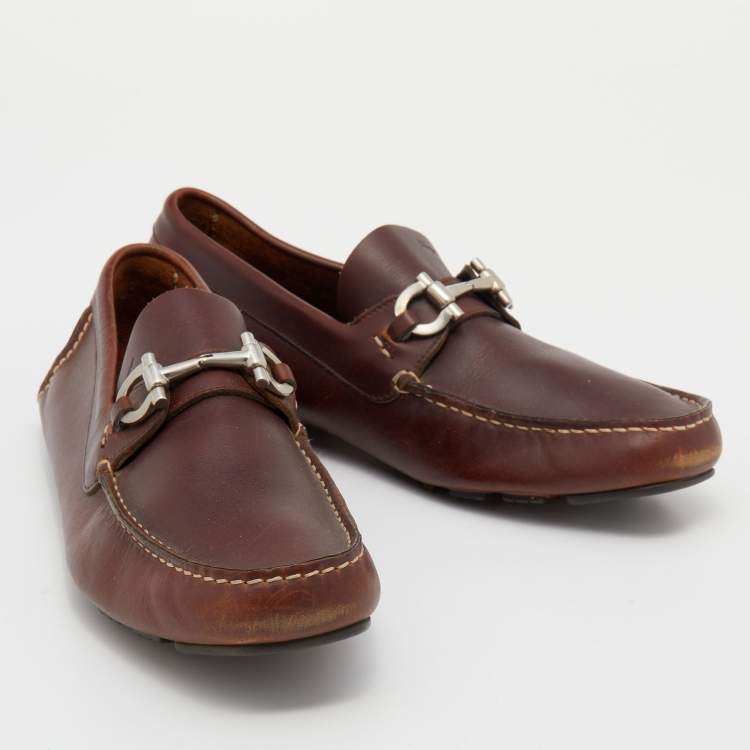 Pre Owned Salvatore Ferragamo Brown Leather Parigi Gancini Slip On Loafers Size 42
