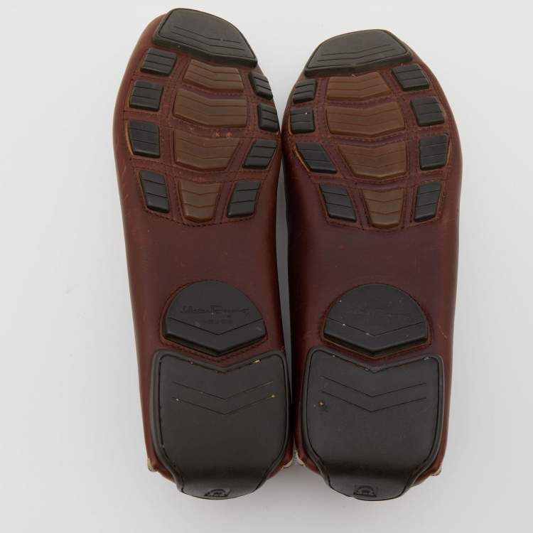 Pre Owned Salvatore Ferragamo Brown Leather Parigi Gancini Slip On Loafers Size 42