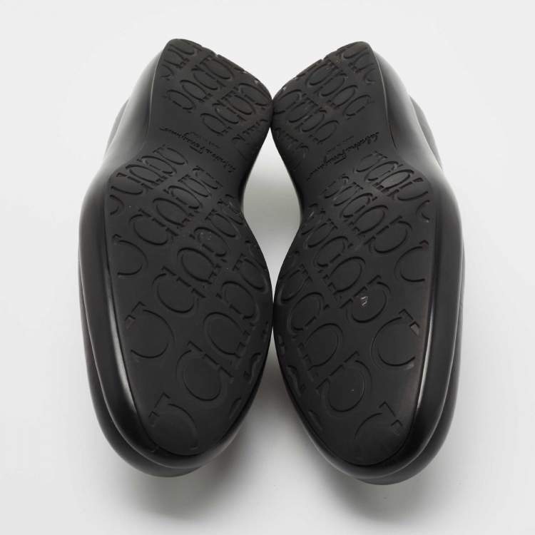 Pre Owned Salvatore Ferragamo Black Leather Logo Slip On Loafers Size 40
