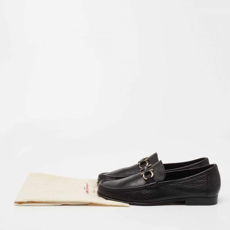 Pre Owned Salvatore Ferragamo Black Leather Gancini Loafers Size 41