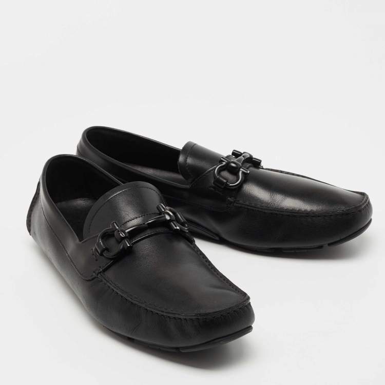 مملوكة مسبقًا Salvatore Ferragamo Black Leather Slip On Loafers Size 44