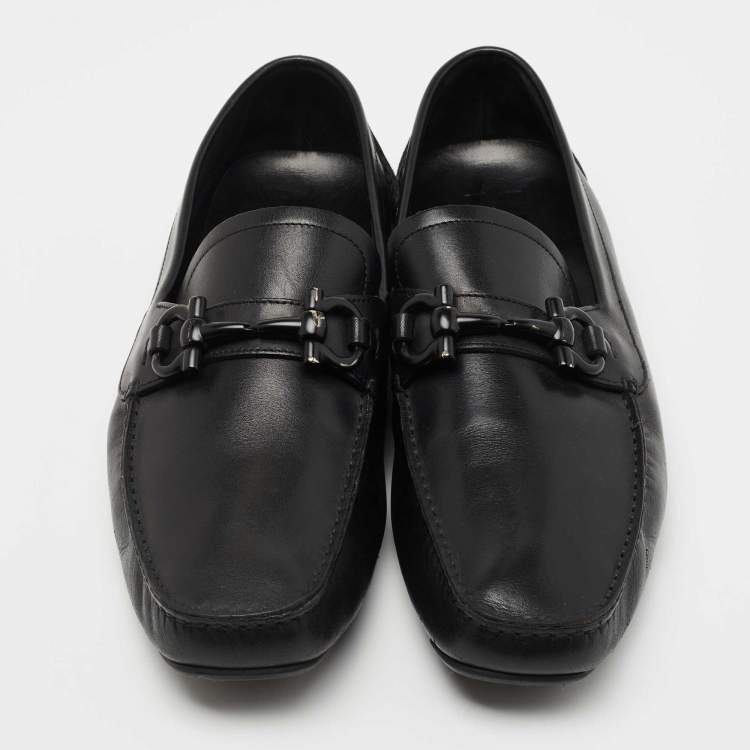 مملوكة مسبقًا Salvatore Ferragamo Black Leather Slip On Loafers Size 44
