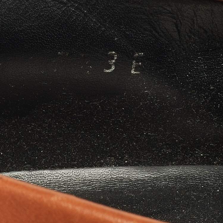 مملوكة مسبقًا Salvatore Ferragamo Brown Leather Gancini Loafers Size 42