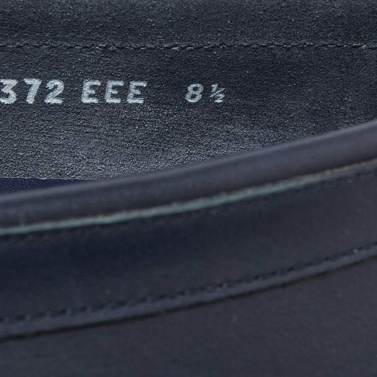 مملوكة مسبقًا Salvatore Ferragamo Navy Blue Leather Slip On Loafers Size 42.5 