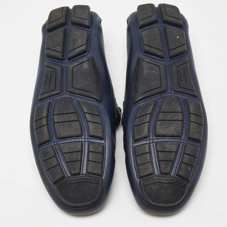 مملوكة مسبقًا Salvatore Ferragamo Navy Blue Leather Slip On Loafers Size 42.5 